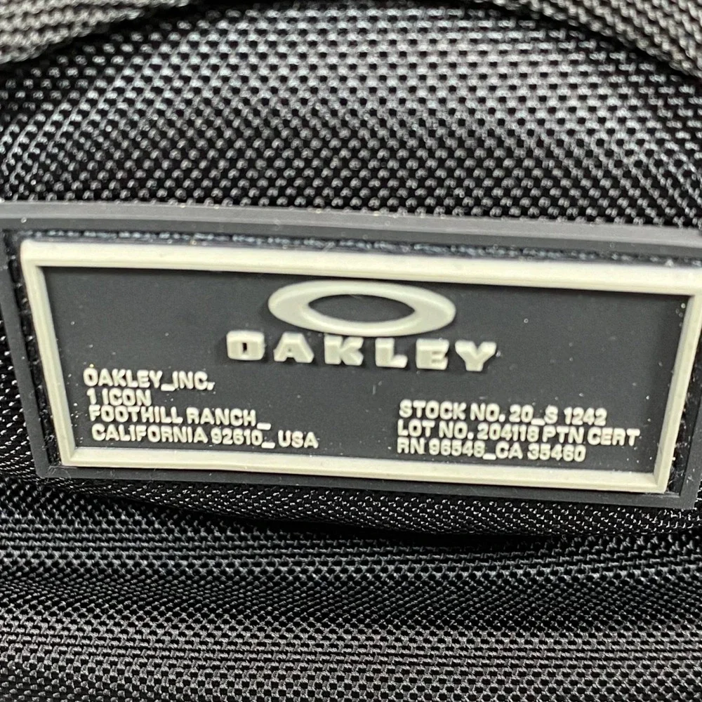 Oakley VSL Icon Backpack Blackout FOS901774 NWT Laptop Tactical Travel Bag 150